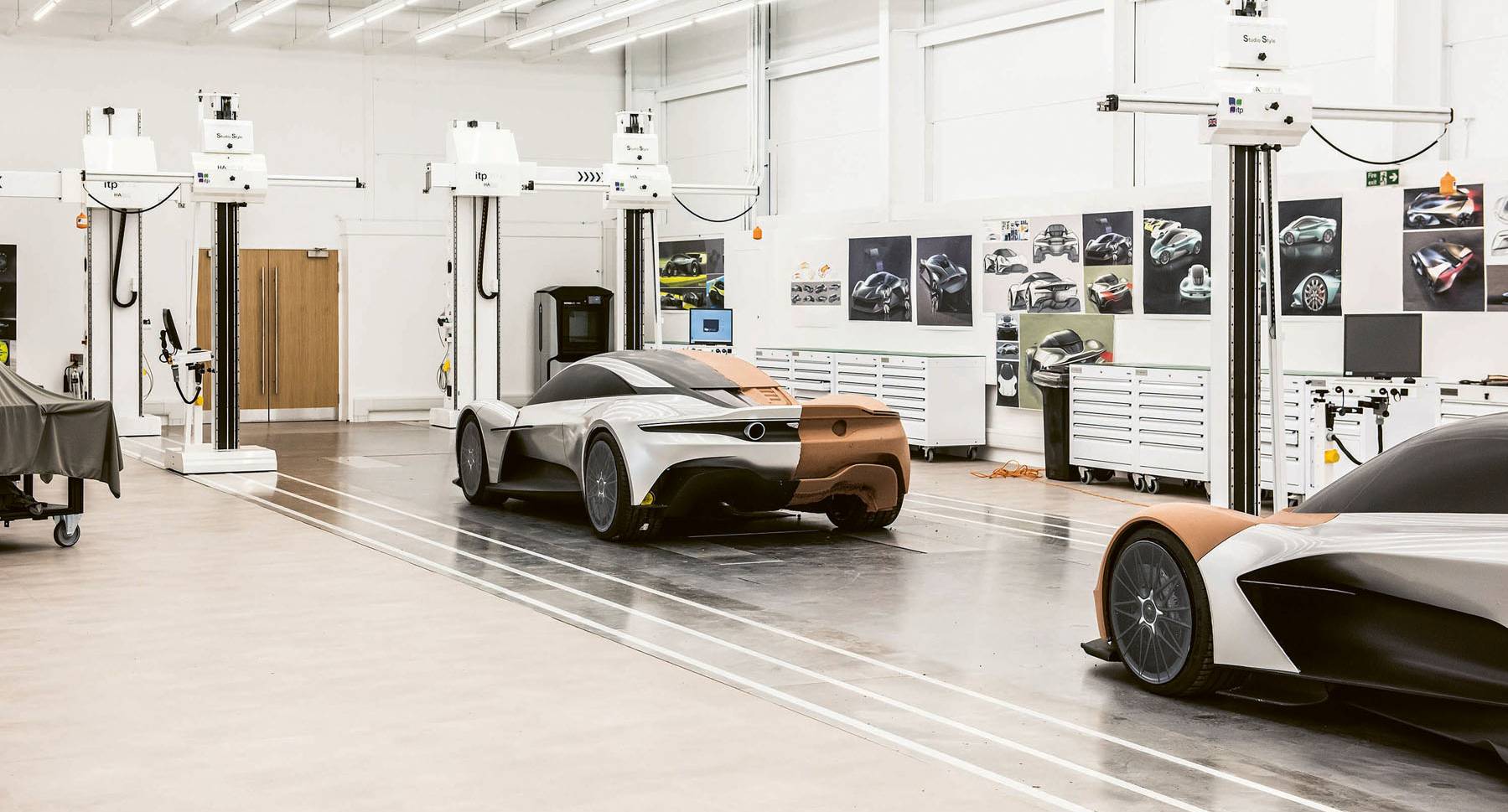 ASTON MARTIN DESIGN STUDIO